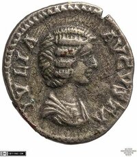 Septimius Severus mit Iulia Domna und Antoninus III. (Caracalla)